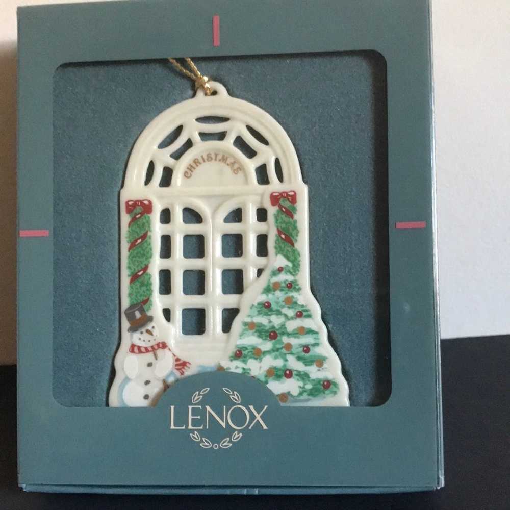 VTG LENOX Christmas Ornament Bone China in Box #02 1991 HOME WINDOW 3.5" USA